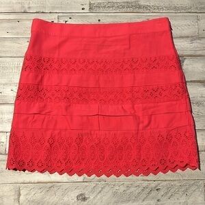 𝅺Gap Laced‎ Lined Skirt
